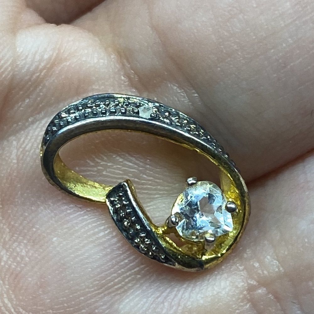 💛 925 GP CZ & Diamond Pendant - Picture 2 of 4